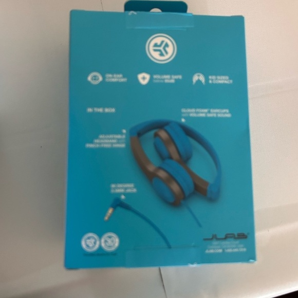 NWOT JBUDDIES FOLDING
ON-EAR KIDS WIRED HEADPHONES - Picture 8 of 8